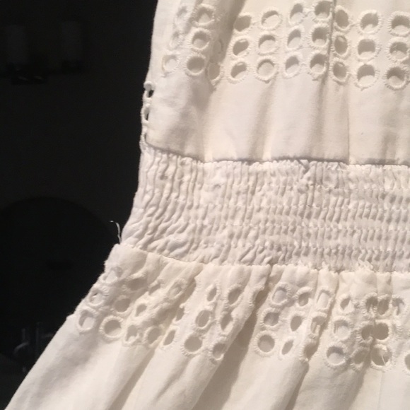 White eyelet dress - Picture 4 of 4